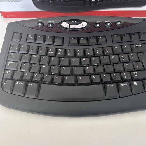 Microsoft 2000 Wireless Optical Keyboard Model 1066 Maus und Empfänger mit Box - Bild 7 von 9