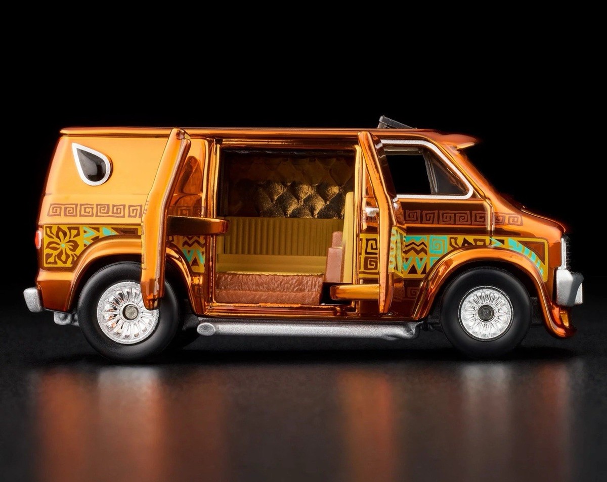 HOT WHEELS 2025 RLC EXCLUSIVE 70s DODGE TRADESMAN VAN
