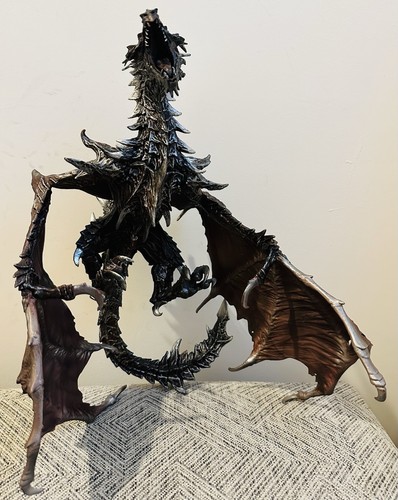12" The Elder Scrolls V: Skyrim Collector's Edition Alduin Dragon Statue No Base - Bild 2 von 18