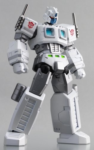 Revoltech Yamaguchi Transformers Ultra Magnus Friend Shop Limited Action Figure - Picture 1 of 5