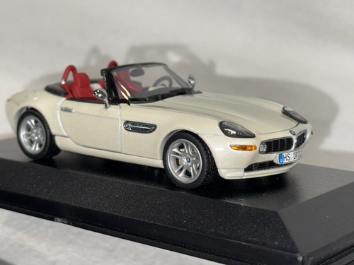 1999 5.0L V8 BMW E52 Z8 Perlmutt weiß/rot Interieur 1/43 Minichamps DEFEKT - Bild 8 von 9