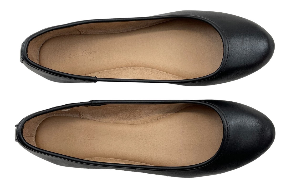 Universal Thread Shoes Women s Size 7 Black Ballet Flat Comfort