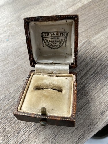 Caja de anillos antigua/de colección - Snaith Bowness en Windermere con buena captura - Imagen 3 de 12