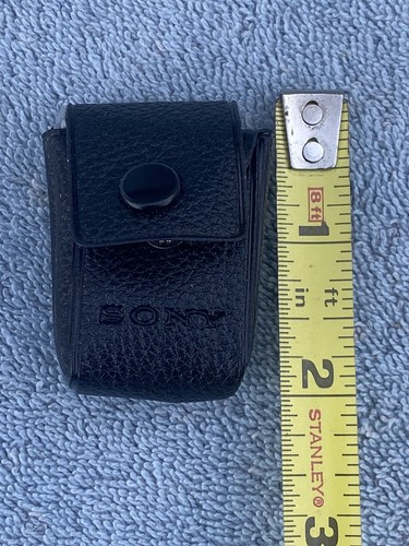 NOS VINTAGE SONY JAPAN HEADPHONES 50’s 60’s RADIOS CASSETTE PLAYER ORIGINAL CASE - Picture 2 of 4