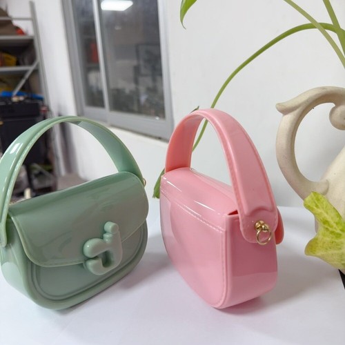 Candy Colo Crossbody Bag PVC Underarm Bag Fashion Jelly Bag for Kids Women - Picture 3 of 12