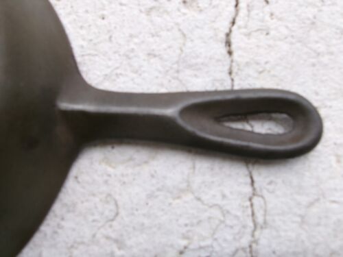 BSR early Red Mountain Cast Iron Skillet No. 5 - Picture 3 of 8