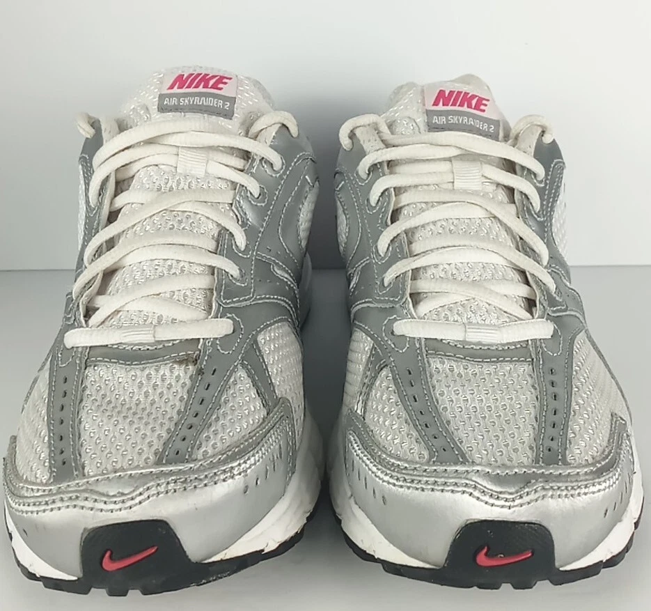 Zapatos deportivos para mujer Nike Air SKYRAIDER 2‎ talla US 11 estilo número 386511-101 Foto 4 de 4