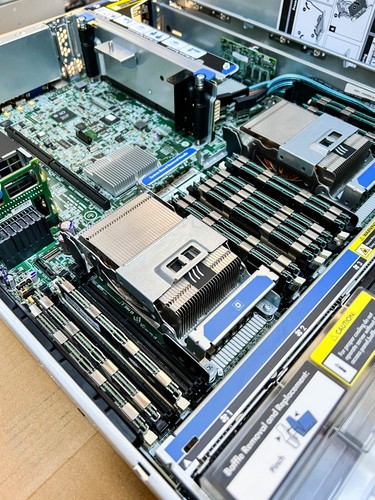HP ProLiant DL380p Gen 8 Server | 2x Xeon E5-2630 @2.6GHz 64GB 2xPSU P420 RAID - Picture 3 of 4