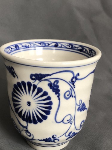 Vietnamese Handpainted Pottery Plate Bat Trang Blue And White Tumbler - Picture 2 of 4