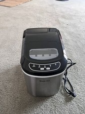Magic Chef HNIM27ST 27lbs Countertop Ice Maker