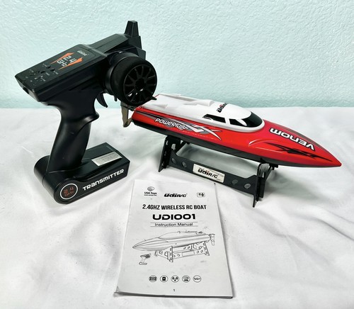UDI RC Boot 2.4G High Speed Fernbedienung Elektroboot Power Venom mit Fernbedienung