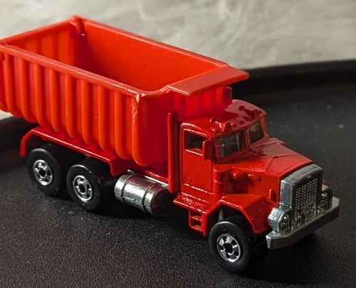 Hot Wheels Peterbilt Severe Service Dump Truck Red Vintage Blackwall Really Nice