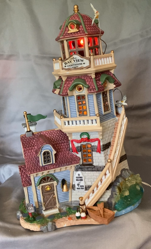 Lemax Village Collection 2006 Bay View Lighthouse Plymouth Corners #65402 - Video 1 of 1
