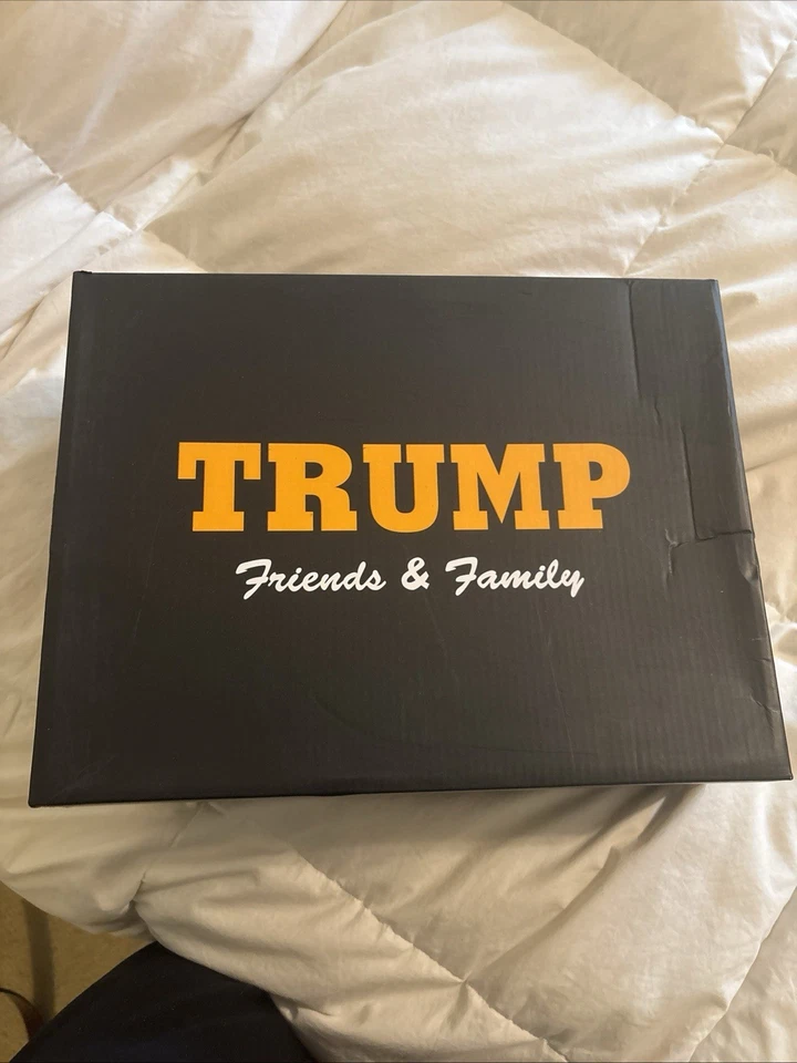 Donald Trump Zapatos Dorados Maga 2024 Never Surrender Zapatilla Alta Talla 9 1/2 Foto 2 de 4