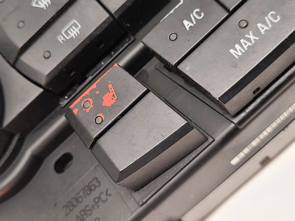 10-12 FORD FUSION Control de temperatura CA principal VIN A 8º dígito AE5H18C612EV Foto 4 de 4