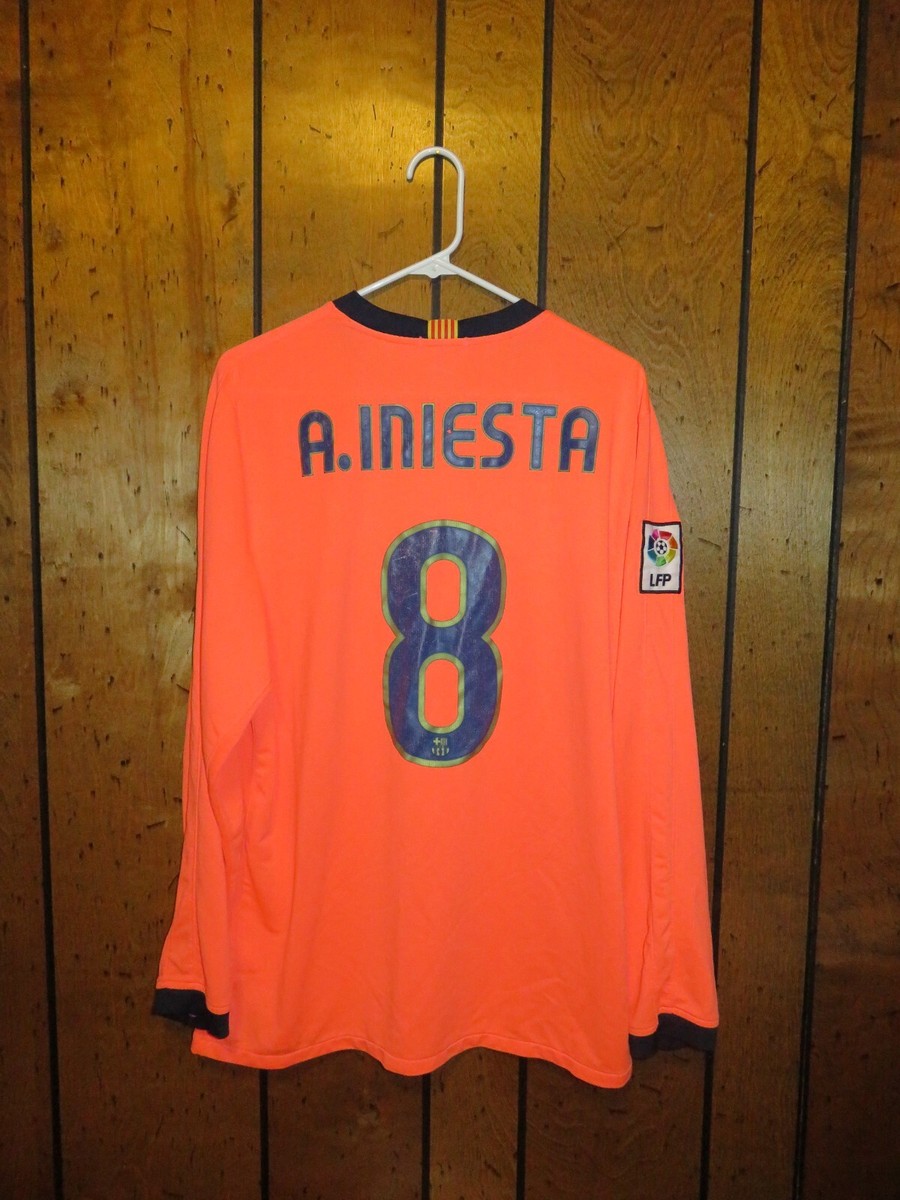 Authentic Long Sleeve Nike 2009 2010 Barcelona Andres Iniesta Away