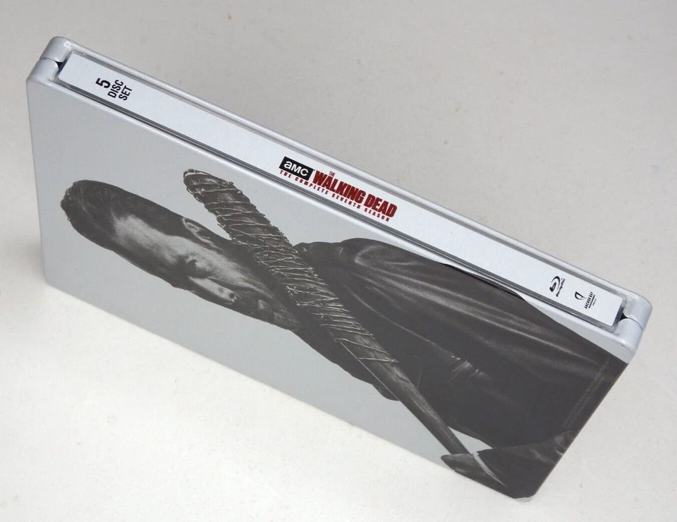 The Walking Dead: The Complete Seventh Season (Blu-ray, Steelbook) Season 7 - Image 2 of 4