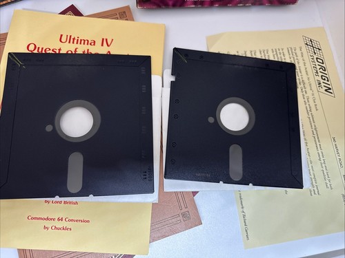 Gioco vintage Ultima IV 4 Quest of the Avatar per disco Commodore 64 - Foto 5 di 12