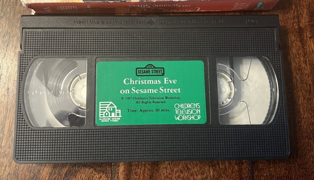 1987 Big Bird In China & Christmas Eve On Sesame Street VHS