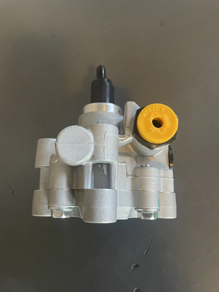 2012-2015 Ram C/V Power Steering Pump 25671JR 2013 2014 GREAT PRICE!! - Image 4 of 4