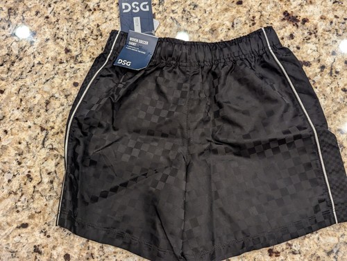 DSG Boys Woven Soccer Shorts Black size Kids XS (6-7) - Picture 2 of 9