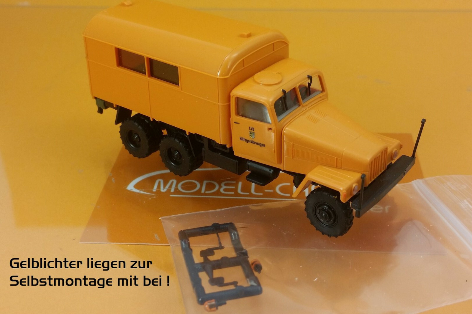 Busch MCZ 03-334 IFA G5 Koffer LVB Leipzig Hilfewagen II 187 NEU Modellauto