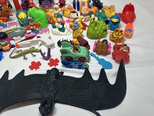 Vintage Mixed Figure 50+lot 80s 90s Random Toys Batman~Garfield~McDonald’s Toys - Picture 4 of 8