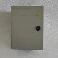 SCE SCE-806ELJ. ENCLOSUR Type 12, 4. INDUSTRIAL CONTROL PANEL ENCLOSURE 607171. 