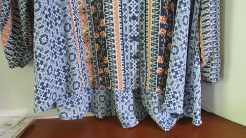 STYLE & CO~ Blue & Coral FLORAL 3/4 SLEEVE PULL OVER TOP BLOUSE SHIRT~ Womens XL - Picture 2 of 4