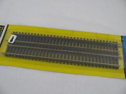 Model Power HO Standard 9" Brass Rail Straight Track 2 Packages 8 Pieces #21 NOS - Picture 4 of 5