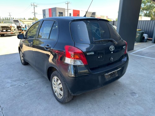 TOYOTA YARIS NCP9 10/2005-07/2011 LEFT REAR SEAT BELT ONLY 5DR HATCH AUS ONLY - Picture 4 of 12