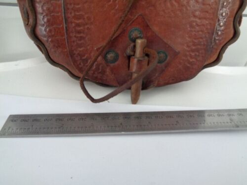 Vintage Hand Tooled Leather Ladies Shoulder Bag c1960s peg & Toggle 9x7x4in Used - Picture 22 of 24