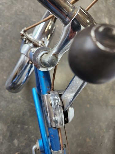 Vintage Schwinn  Stingray 1968 Bicycle - Picture 11 of 14