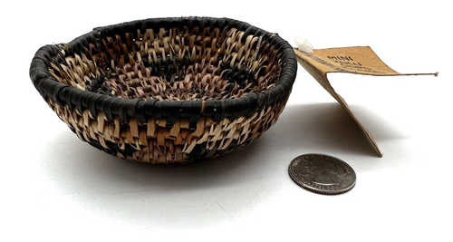 Vintage African Woven Basket Mini Zulu Oops Basket Bowl With Tag Nice Condition - Picture 2 of 3