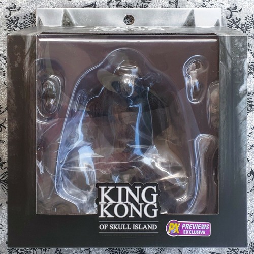 Mezco KING KONG of Skull Island 7-In Action Figure Black and White PX Exclusive - Picture 2 of 10