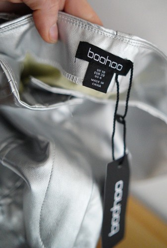 Boohoo Matte Metallic Leather Look Split Front Trousers Silver Size 10 - Picture 10 of 13