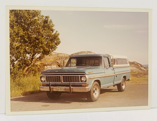 1970–72 Ford F100 Pickup Truck Vintage 2 Color Photos w/ Camper Shell (1975) - Picture 3 of 9