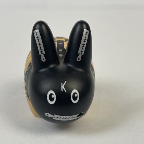 Kidrobot Bondage Smorkin Labbit 2,5” Frank Kozik 2013 figura rara buen estado - Imagen 4 de 7