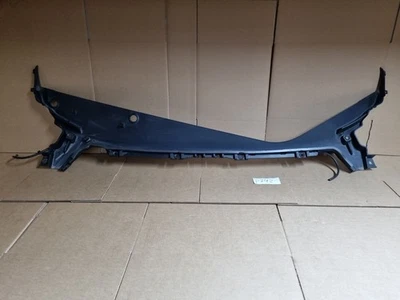 2023 Tesla Model Y Scuttle Panel Cover Front Windscreen 1556294 - Photo 1/4