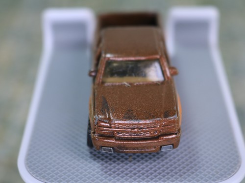 Matchbox Chevrolet Silverado SS Die-Cast Truck Brown/Orange/Silver 2004 Thailand - Picture 2 of 11