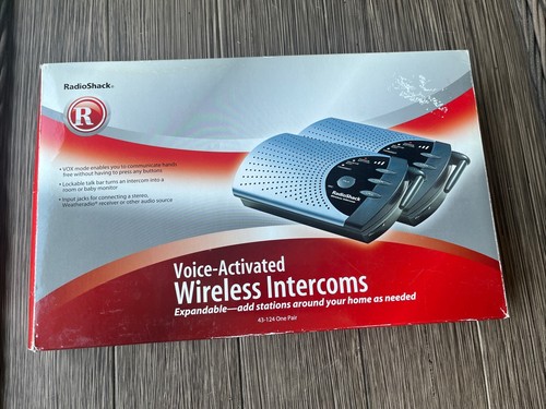 Radio Shack Pair of 4 Channel Voice Activated 2-Way Wireless Intercoms - 4300124