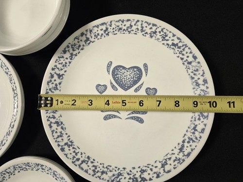 Set of 16 Corelle Blue Hearts 4 Each Bread Lunch Dinner Plates 4 Cereal Bowls - Picture 5 of 7