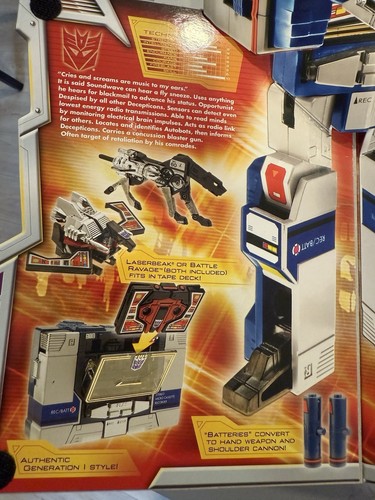 Hasbro Transformers Commemorative Edition: Soundwave, Decepticon Actionfigur. - Bild 9 von 9