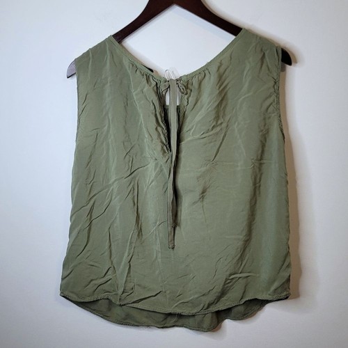 Magaschoni Green Sleeveless Tie Back Keyhole Back Size Medium - Picture 8 of 9