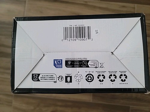TOMMY BAHAMA 40 LUMENS SOLAR LED PATH LIGHT (PACK OF 6) NEW IN BOX . - Picture 5 of 10