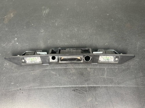 License Plate Light Assy Liftgate Pull Handle 4E0827574M For Audi A3 A5 A8 S5 - Picture 2 of 5