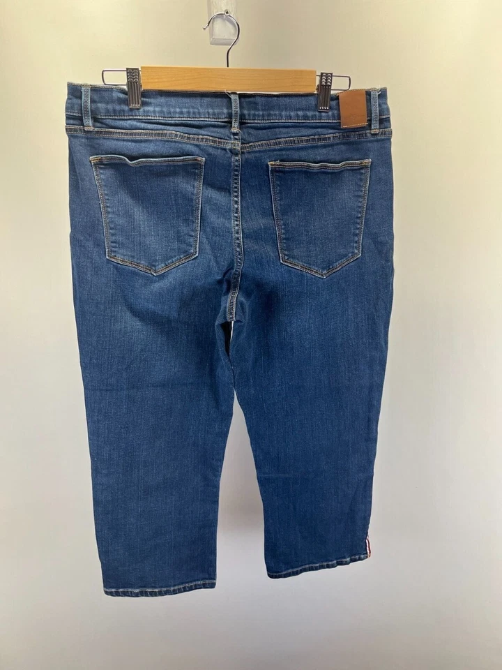 Pantalones cortos Tommy Hilfiger Jeans rectos capri para mujer talla 14 azul tiro medio Foto 2 de 4