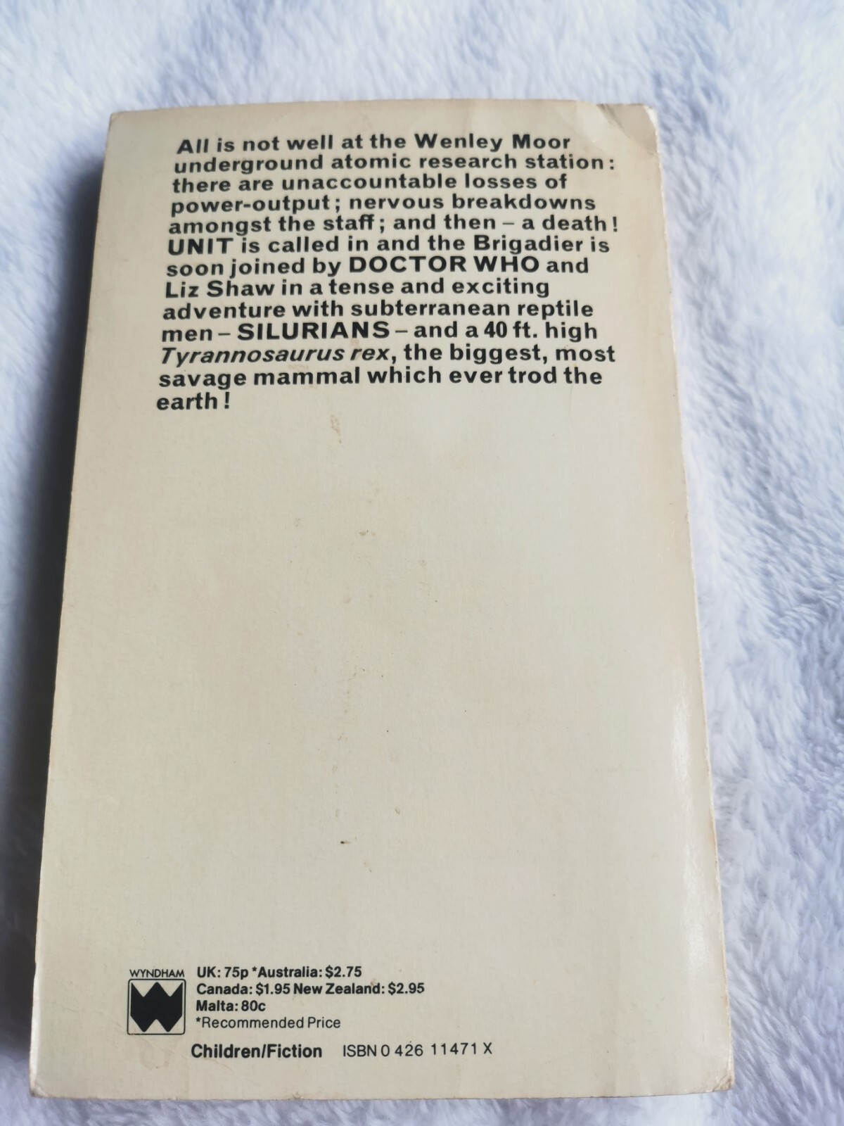 Doctor Who and the Cave-Monsters by Malcom Hulke. Target Book (1980). - Picture 2 of 6