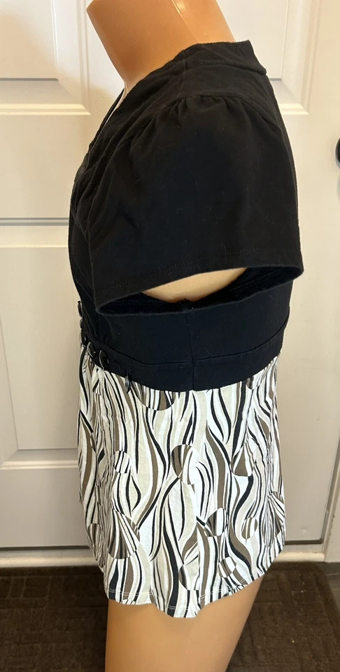 Camisa a rayas manga corta Studio Works para mujer talla XL.  Vintage Usado en Excelente Condición Foto 4 de 4