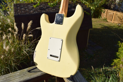 1996 Fender American Standard Stratocaster- EMG 81/85 - HSC - Picture 7 of 17